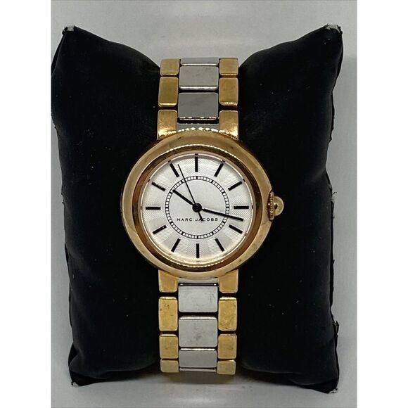 Marc Jacobs Courtney MJ3507 Women Stainless Steel Analog Dial Quartz Watch MP699 - Picture 1 of 12